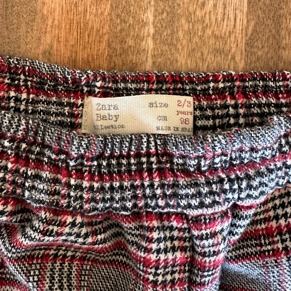 EUC Zara Plaid Skort - Picture 4 of 4